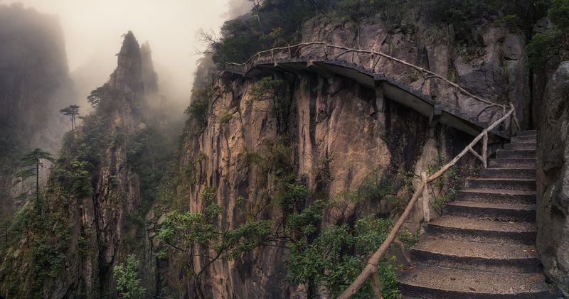Хуаншань К облакам фото превью