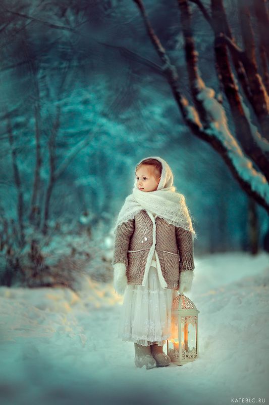 десткий фотограф, семейный фотограф, детская фотография, портрет, детский портрет, детство, девочка  фото превью