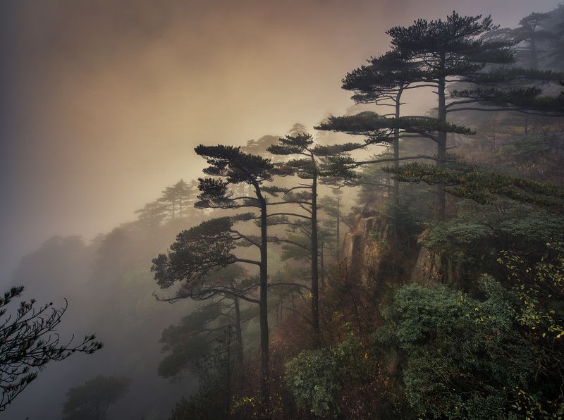Хуаншань  На склоне фото превью