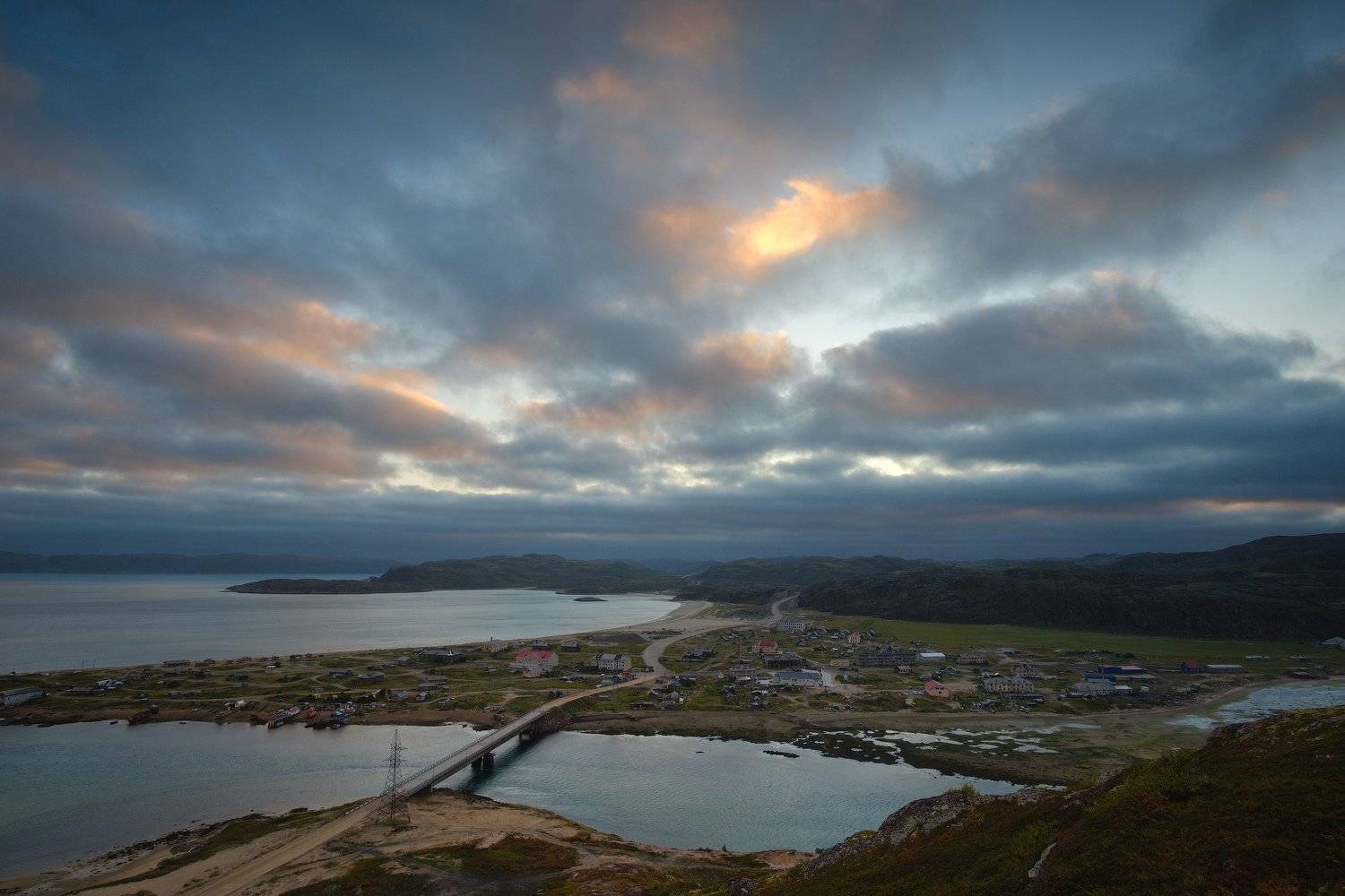 россия, заполярье, мурманская область, кольский полуостров, баренцево море, длинная выдержка, закат, сумерки, камни, волны, териберка, Оборотов Алексей