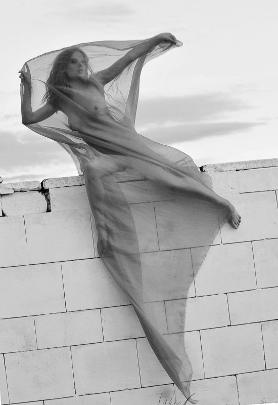 Ню ТЕРЗАНИЯ.. фото превью