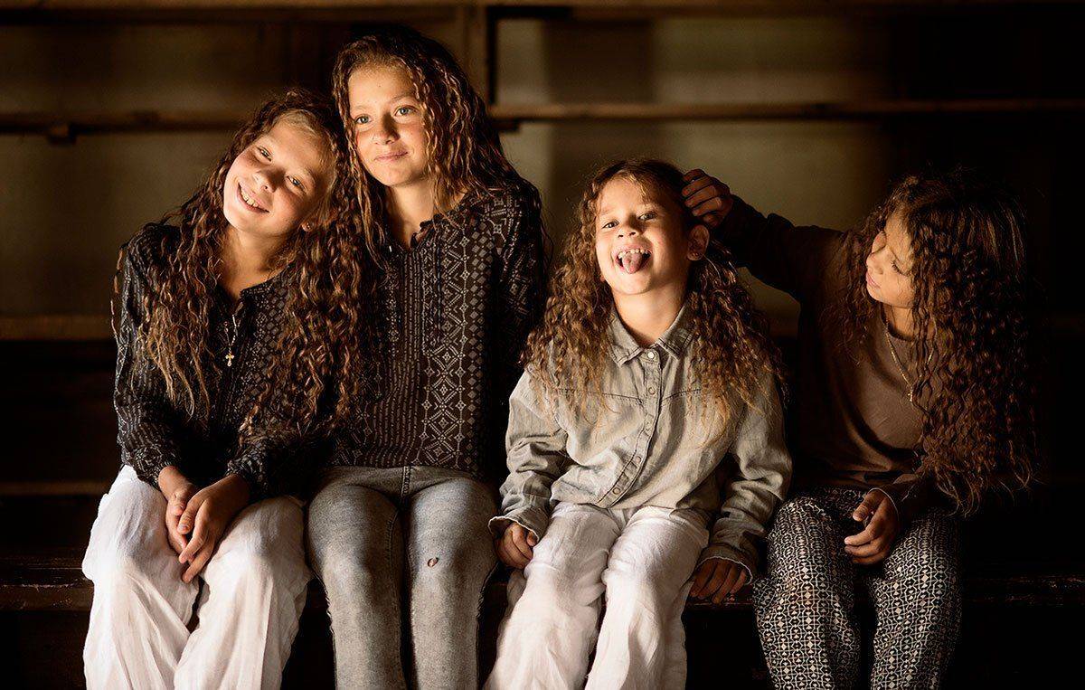 сестры, девочки, вечерний свет, Виктория Разина