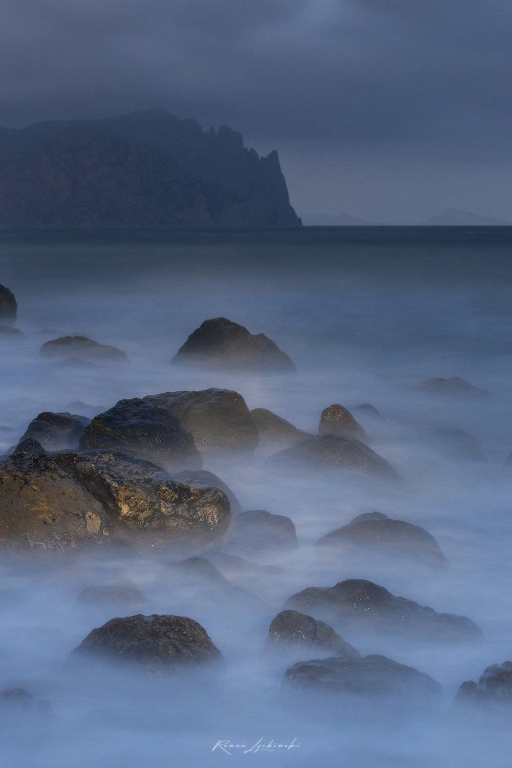 крым, поре, камни, роман любимский, пейзаж, кара-даг, пляж, закат, Роман Любимский