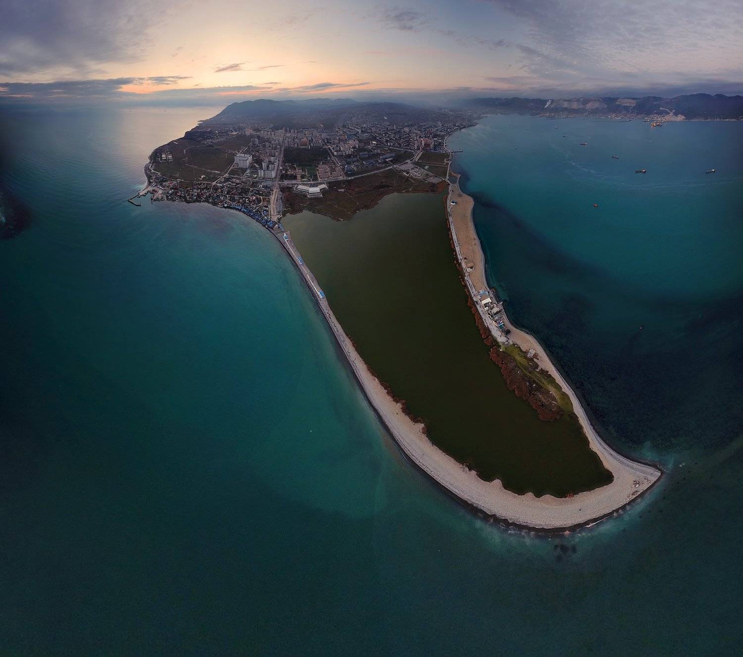 аэрофотосъемка, Новороссийск, Суджукская коса, Малая Земля, город, закат, Никифоров Егор