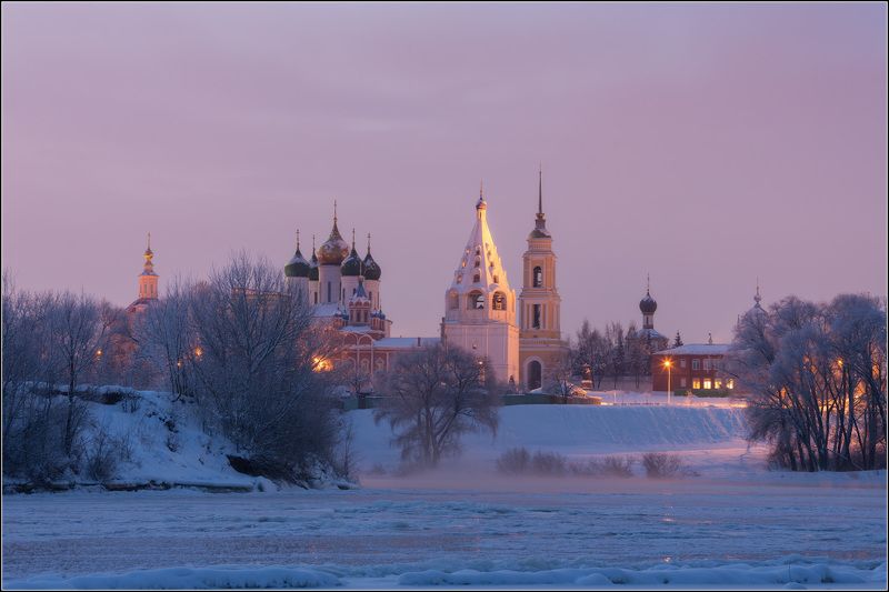 Россия, Московская обл, Коломна Когда замёрзла река фото превью