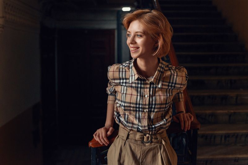 portrait, colour, eyes, street, girl, woman, cinema *** фото превью