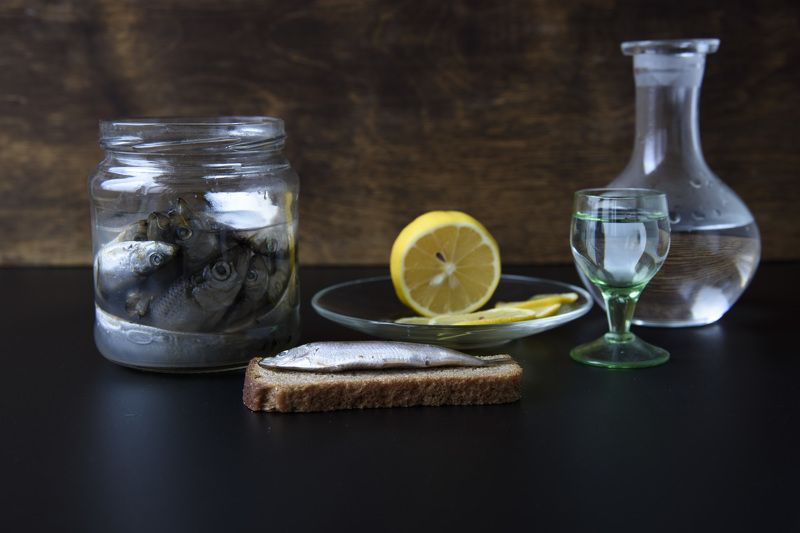 Килька, лимон, застолье, закуска Килька фото превью