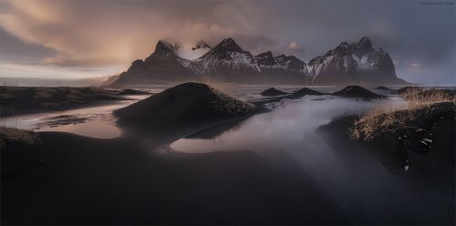 Черные пески Исландии...