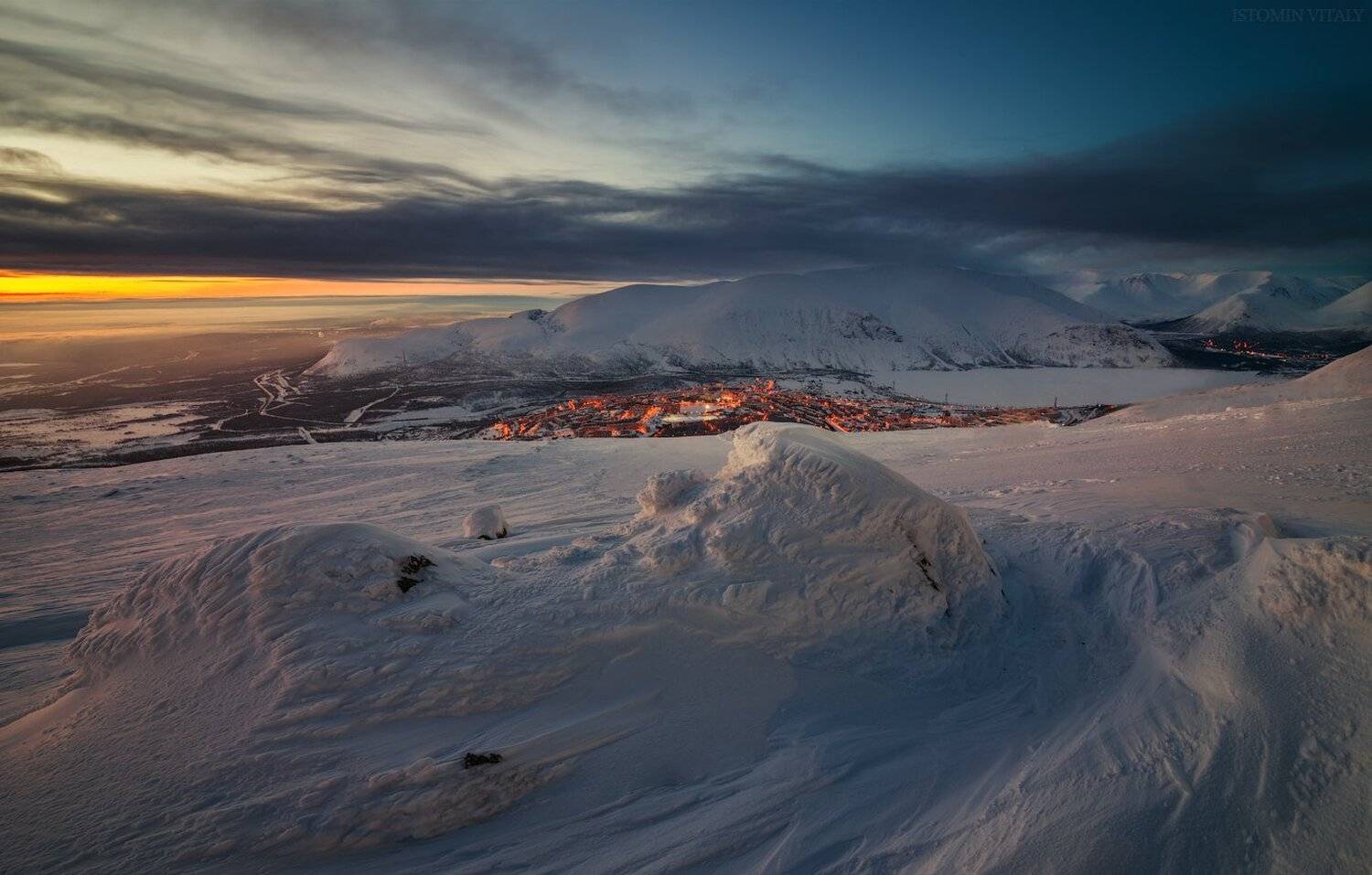 пейзаж,кировск,хибиногорск,россия,закат,снег,зима,небо,цвет,свет,город,сумерки, Виталий Истомин