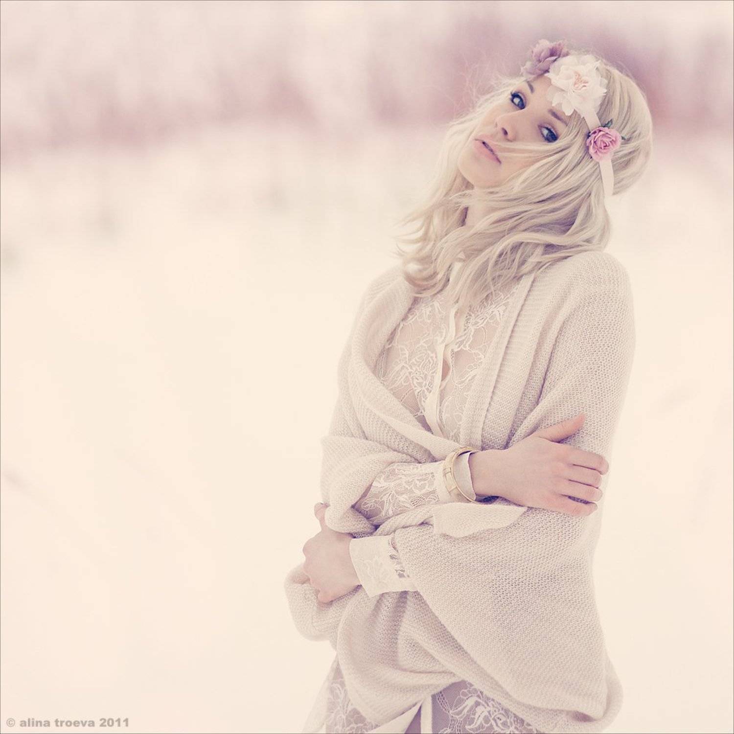 , Алина Троева