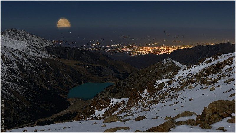 Там Луны не бывает... фото превью