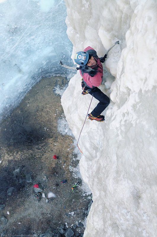 ледолазание, лёд, сосульки, ледолаз, petzl nomic, отличная, погода, красный лис, приморье, приморский край, находка, екатериновка, восток, саня, ищенко Ледолазная суббота фото превью