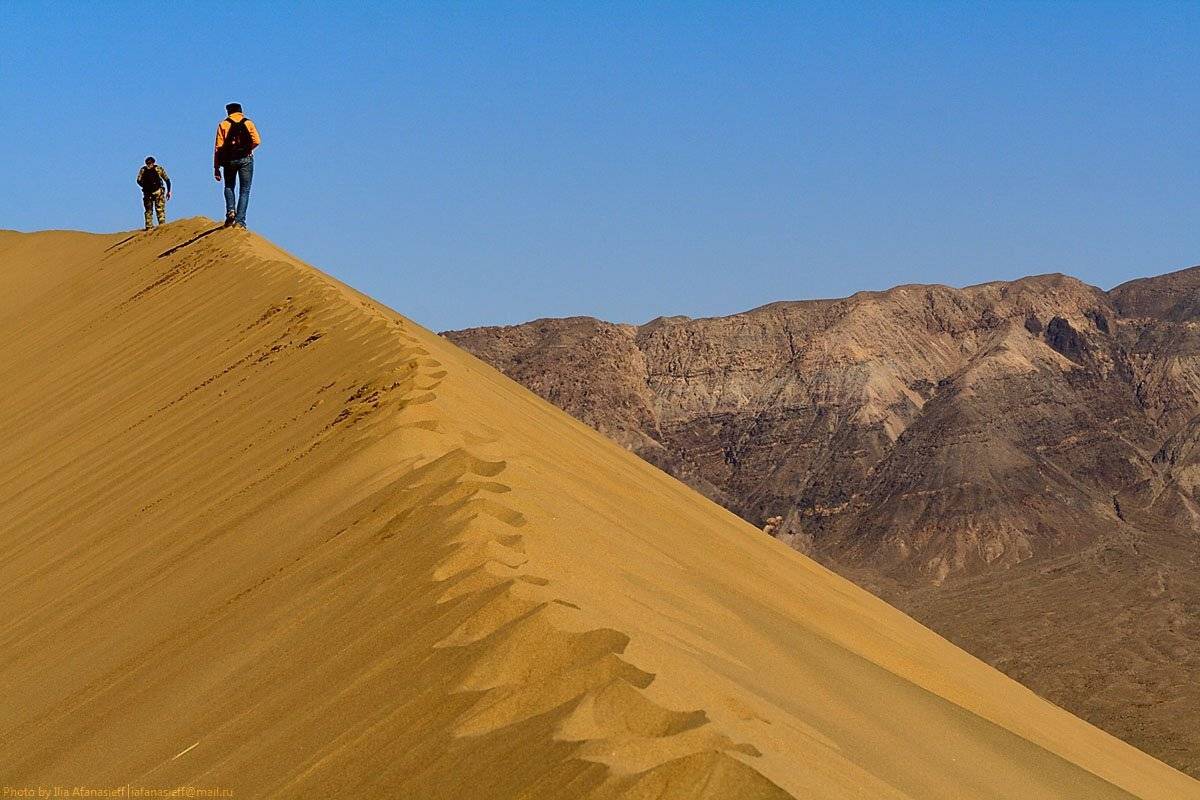 полдень, поющий бархан, алтын-эмель, октябрь, Ilia Afanasieff