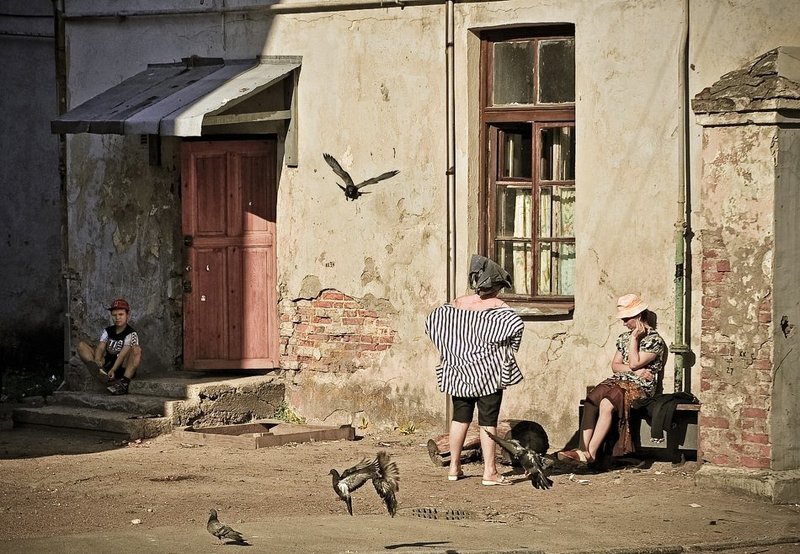 жизнь, улица, жанр Из жизни коммунального  дворика города N фото превью