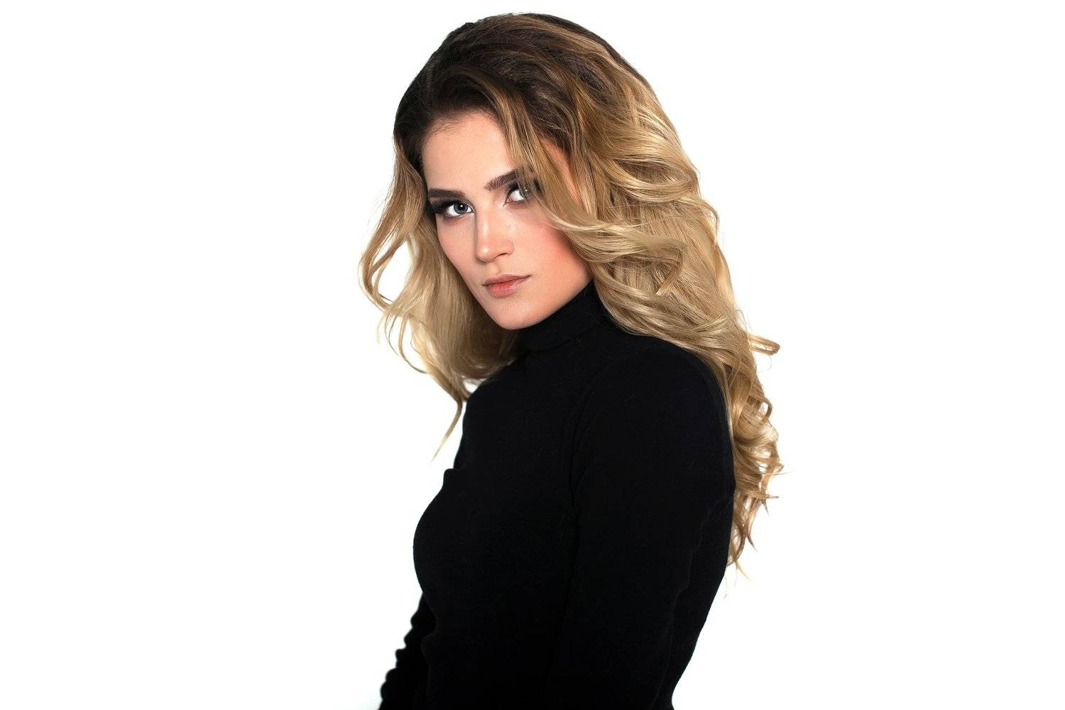 portrait,model,girl,canon 6d.sigma,sigma 50mm f1.4,canon eos 6d, Roman Punenko