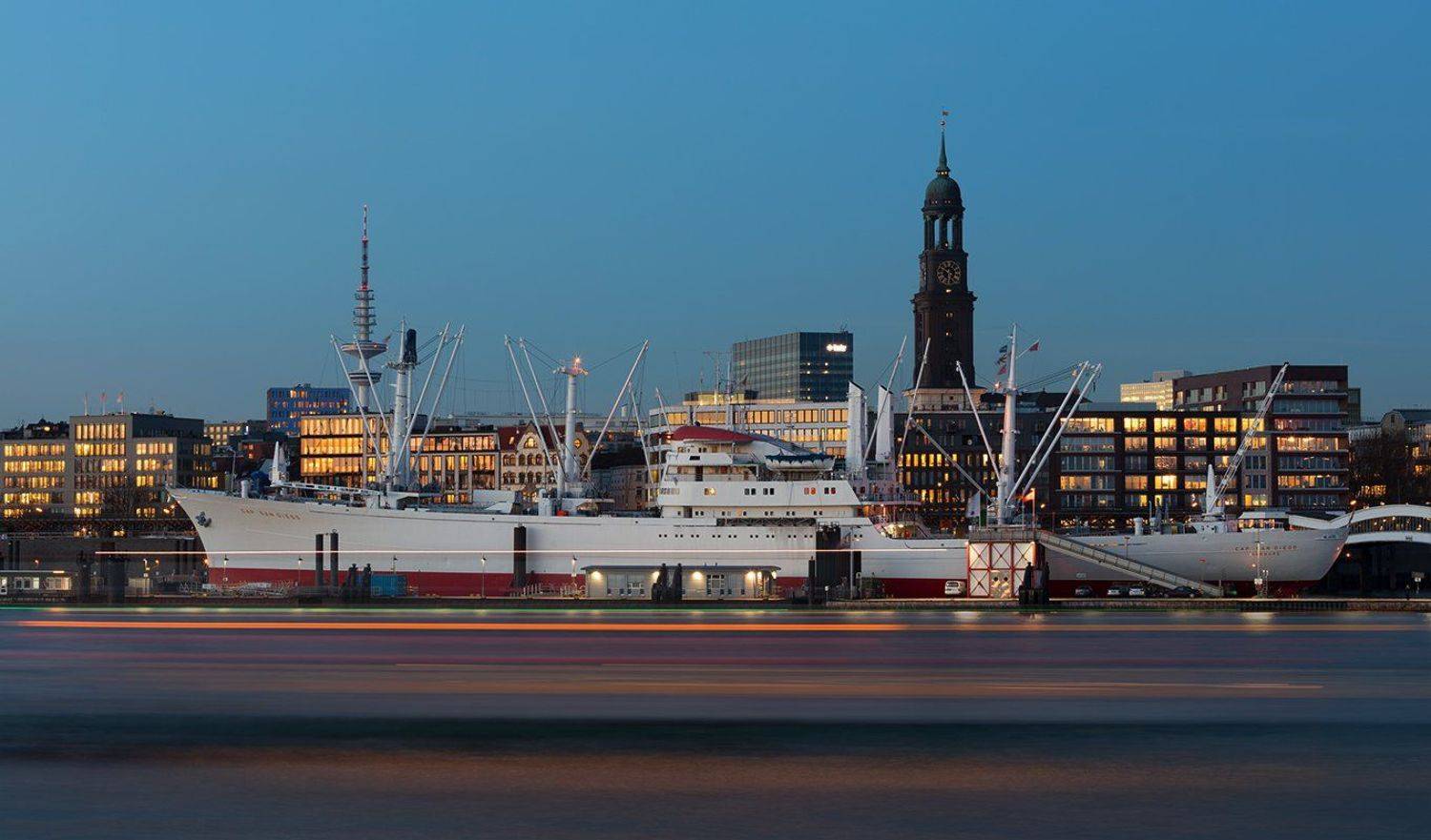 гамбург эльба, Игорь Дубровский