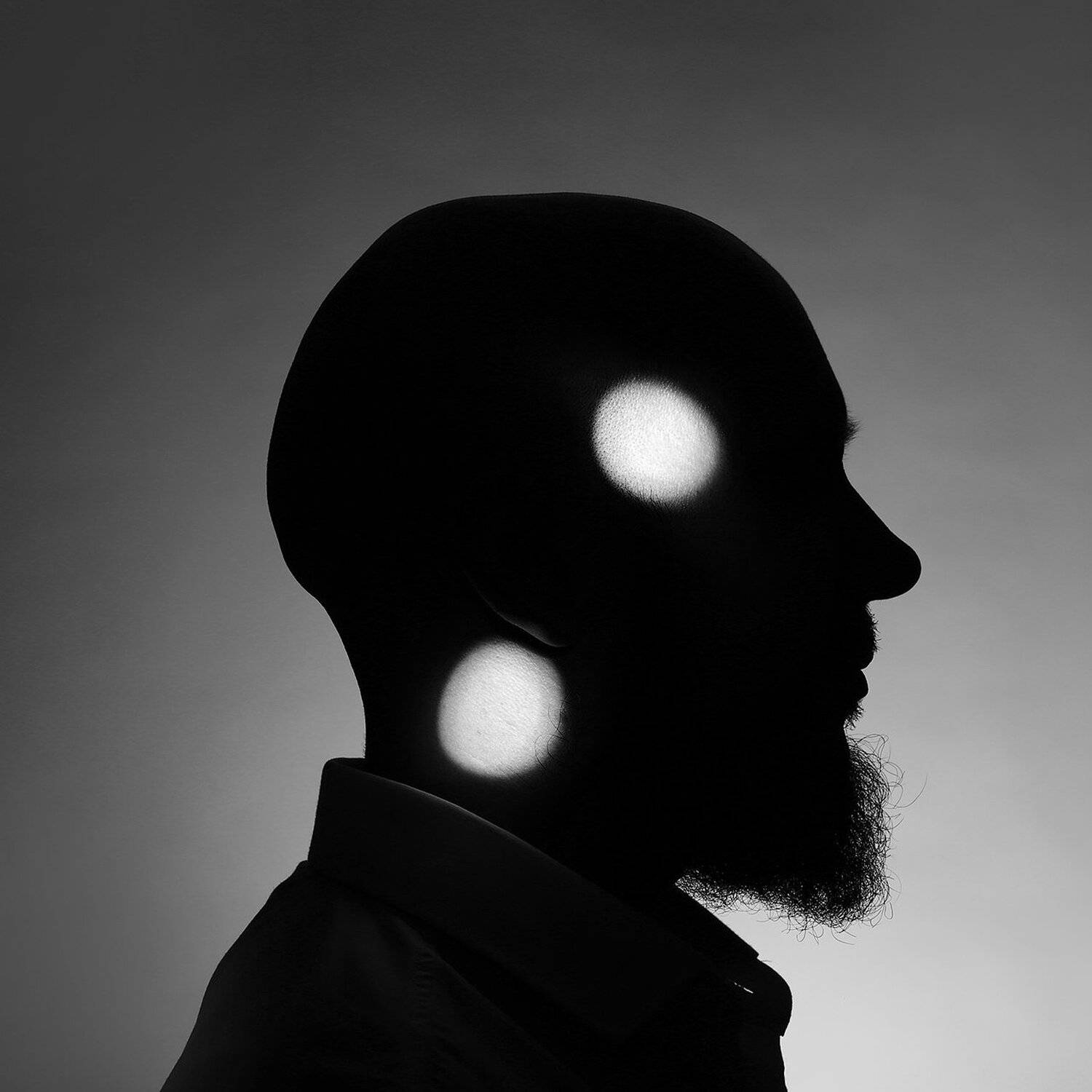 черное белое, портрет, мужчина, борода, круг, профиль, Дарья Комарова