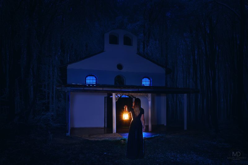 girl, beauty,dark, night, light, chapel Alone in the darkness фото превью