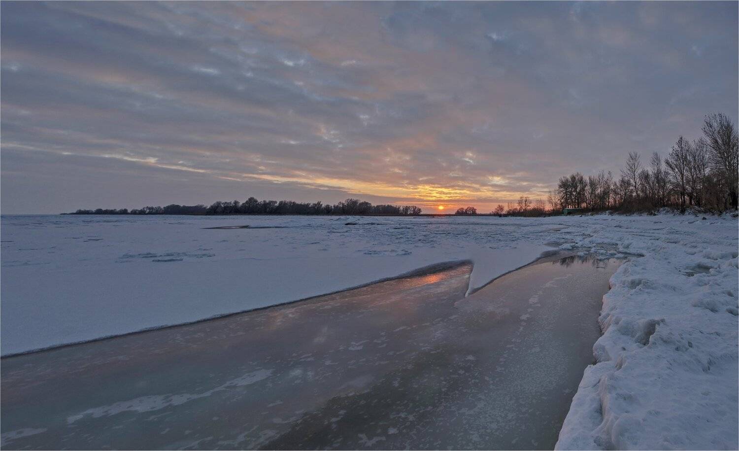 зима, рассвет, река, днепр, каховка, снег, лёд, Валерий Наумов