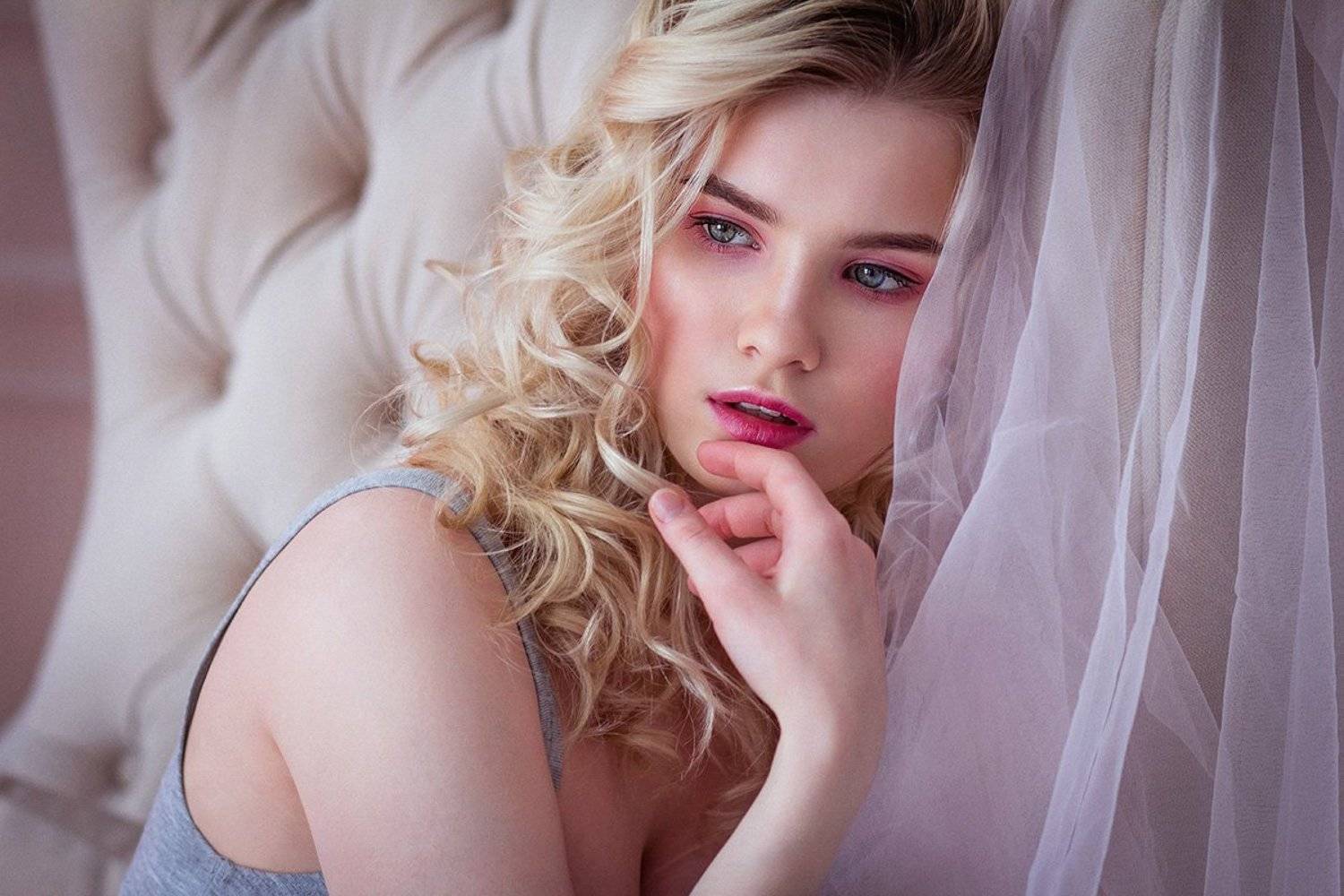 portrait, closeup, eyes, girl, pink, beauty, studio, портрет, глаза, девушка, розовый, красота, студия, Антошина Татьяна