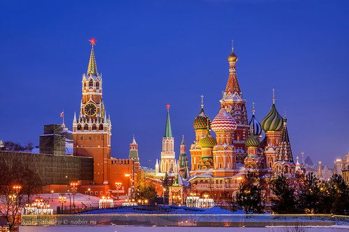 Спасская башня и Собор Василия Блаженного