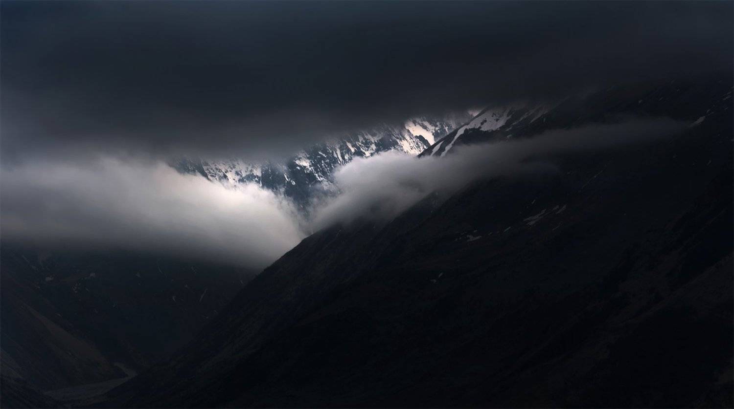 природа, пейзаж, кавказ, горы, весна, вечер, панорама, закат, солнце, небо, облака, свет, Альберт Беляев