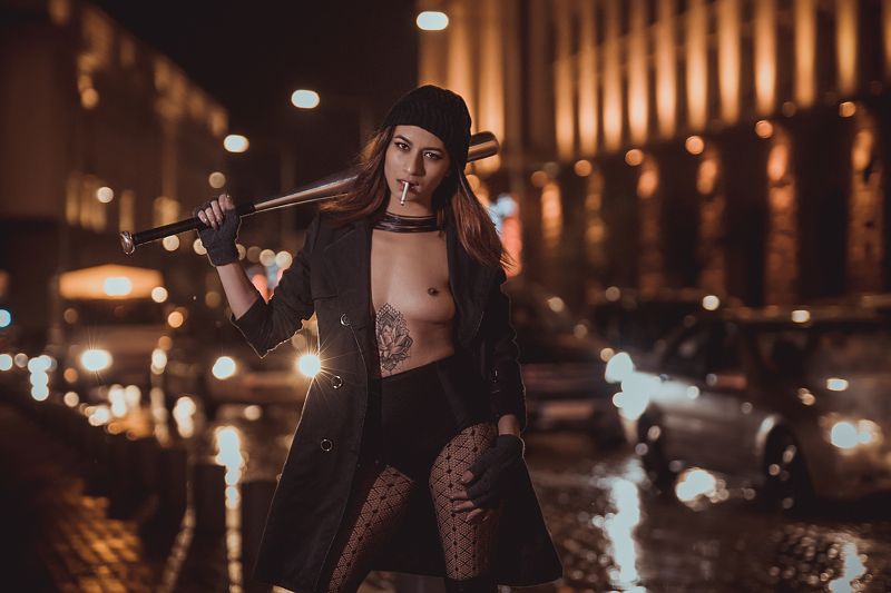 girl, night, urban, sexy, naked, tattoo, riot, bad Riot фото превью