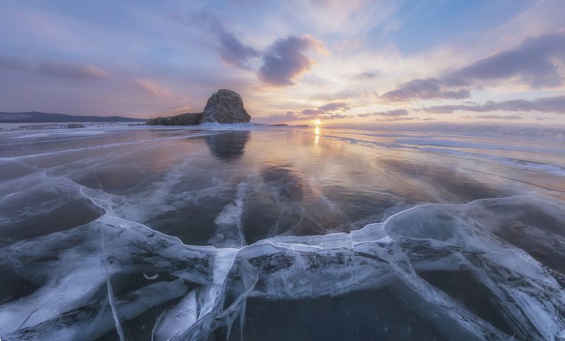 Байкал, закат, беленький, лед, облака, мороз, солнце Байкальские закаты фото превью