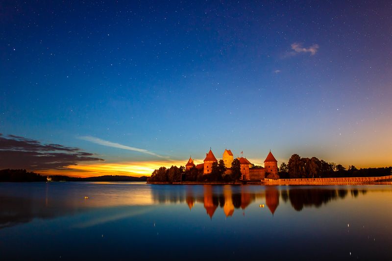 trakai castle, lithuania, sunrise, stars Trakai Castle фото превью
