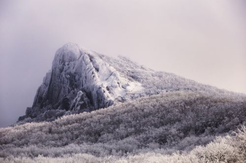 Снежная гора