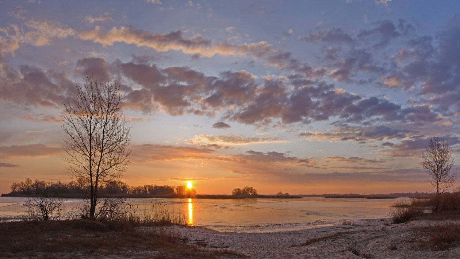 зима, утро, восход, река, лёд, проталины, Валерий Наумов
