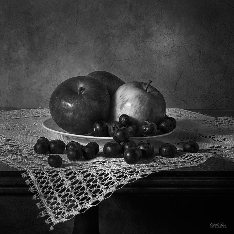 Manzanas y arándanos фото превью