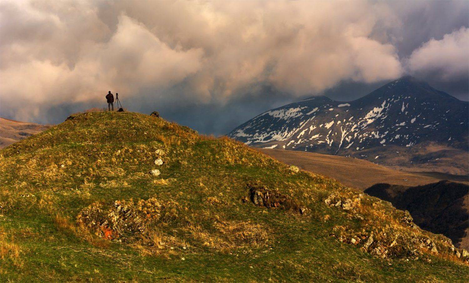 природа, пейзаж, кавказ, горы, весна, вечер, панорама, закат, солнце, небо, облака, свет, Альберт Беляев