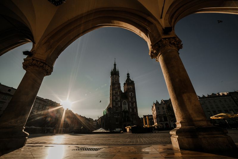 Мариатский костел в Кракове фото превью