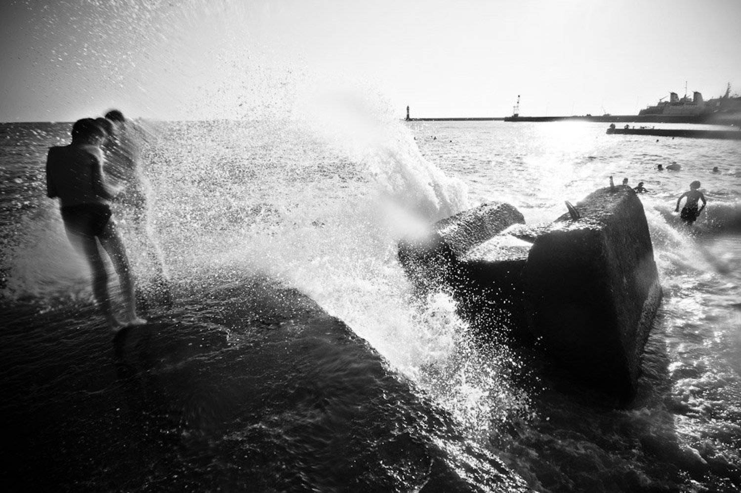 сочи,море,брызги,пляж,пирс, Лебедев Вадим