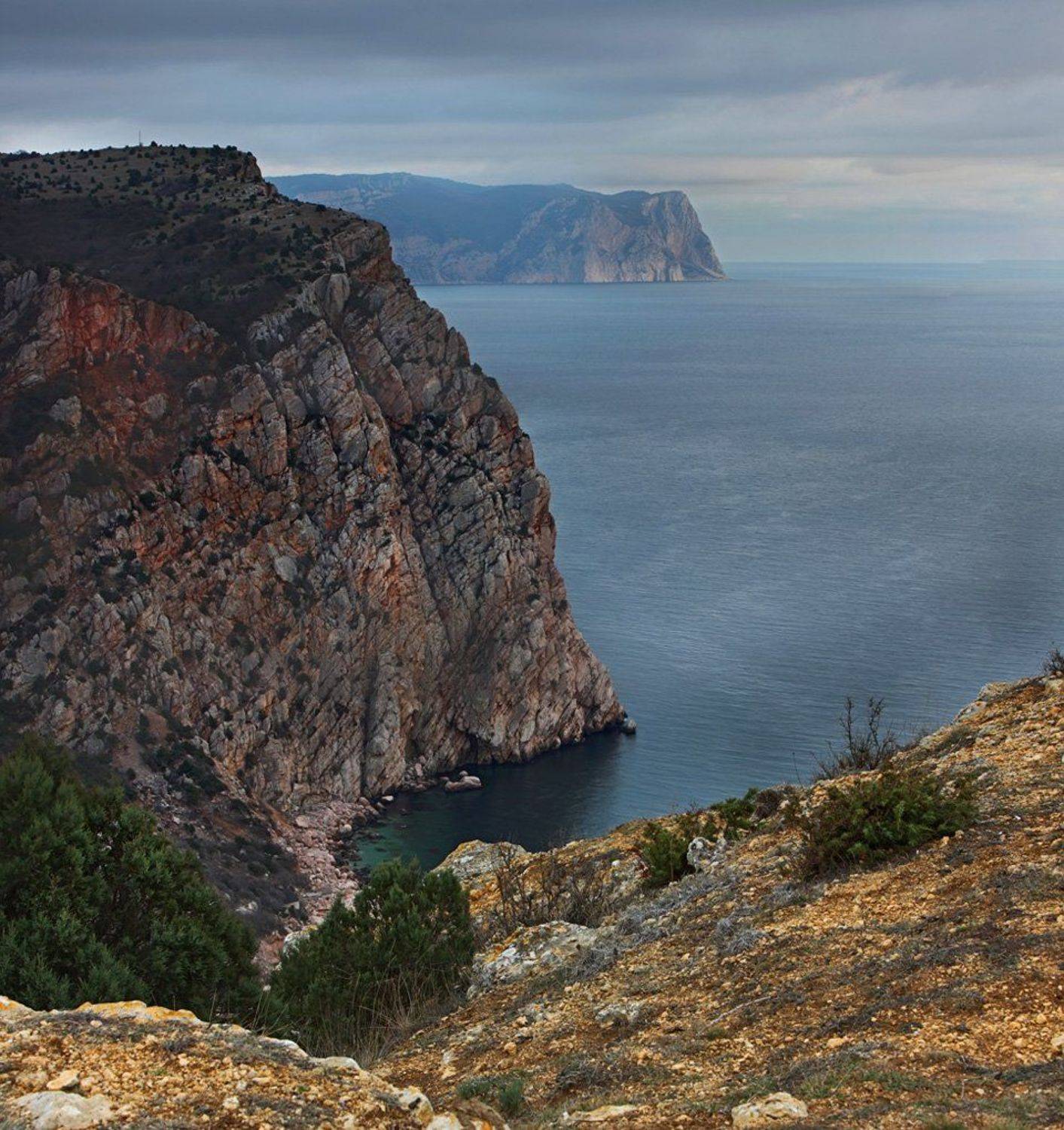 крым, море, мыс, вода, камни, берег, волны, скалы, небо, облака, пейзаж, природа, украина, растения,, Сергей Шульга