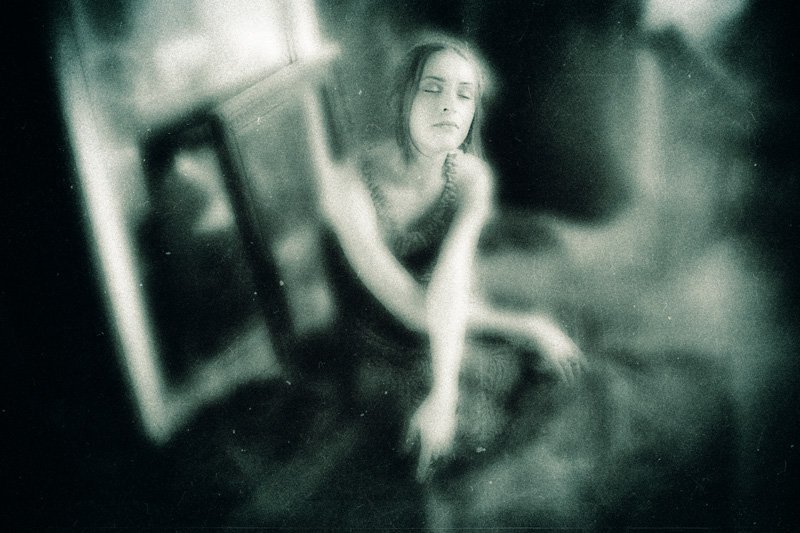 go down фото превью