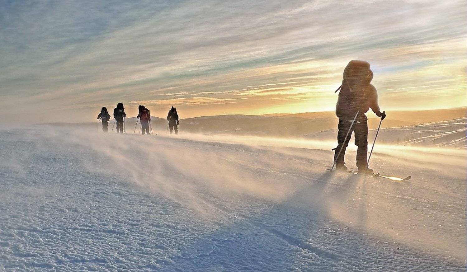 наш поход  2007 года на канду, ветер валит с ног, Андрей Chogori Громов