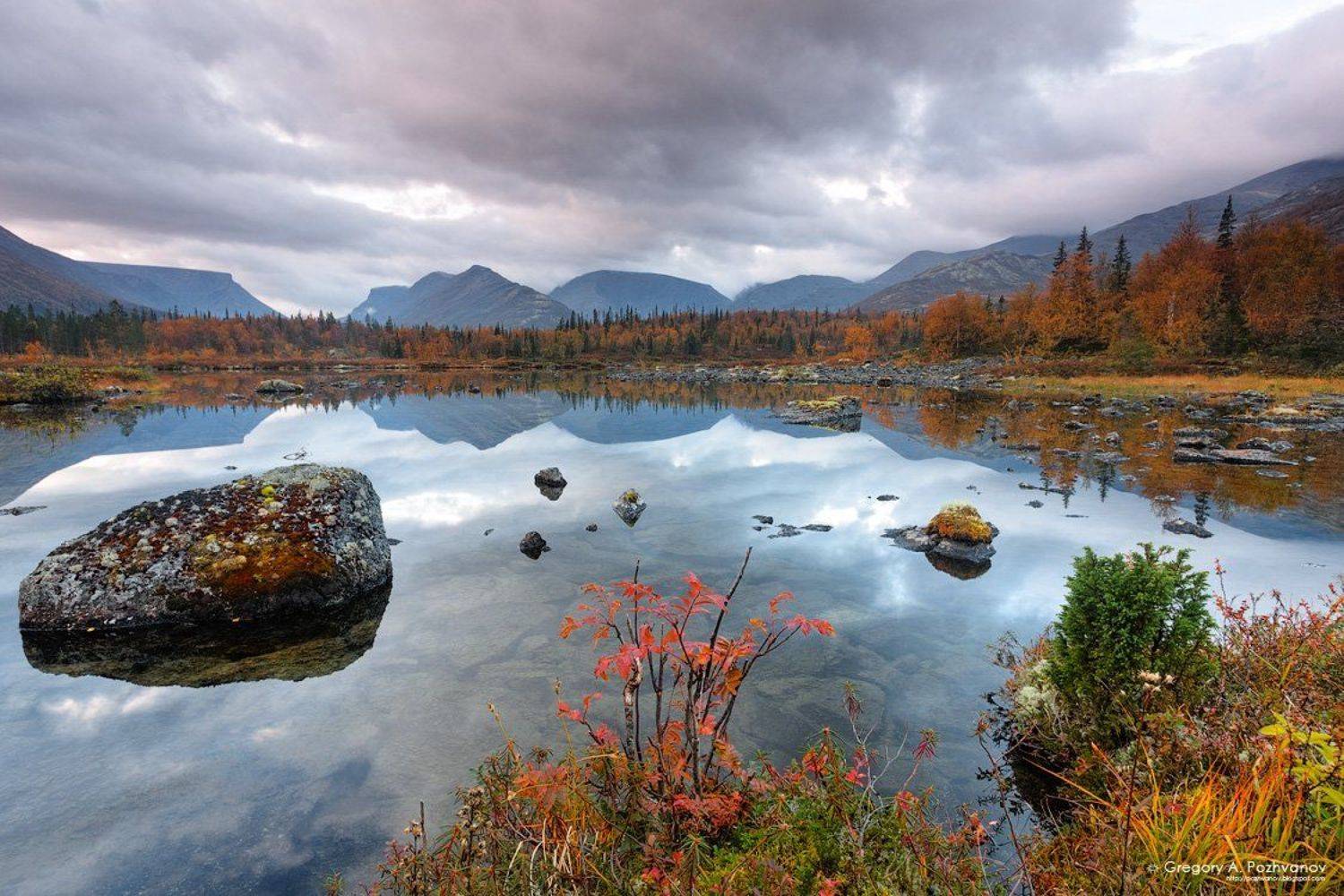 хибины, осень, сентябрь, заполярье, кольский, полуостров, горы, тундра, озеро, кукисвумчорр, пачвумчорр, куэльпорр, петрелиуса, кунийок, Григорий Пожванов