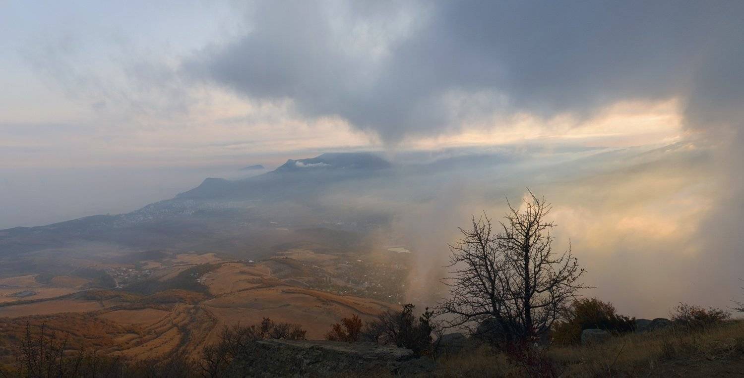 крым, горы, пейзаж, природа, небо, облака, зима, панорама, море, взгляд, алушта,, Сергей Шульга