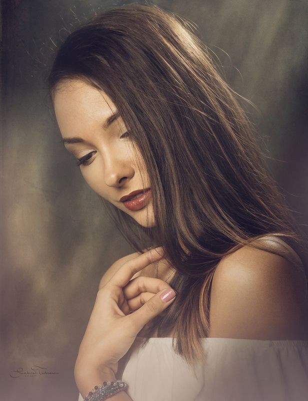 portrait Tomy фото превью