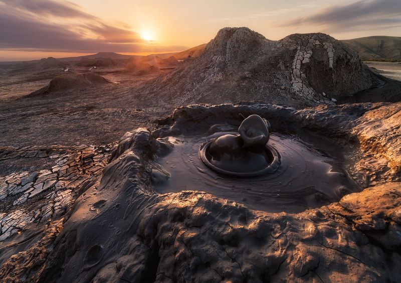 Грязевые вулканы Гобустана, Азербайджан фото превью