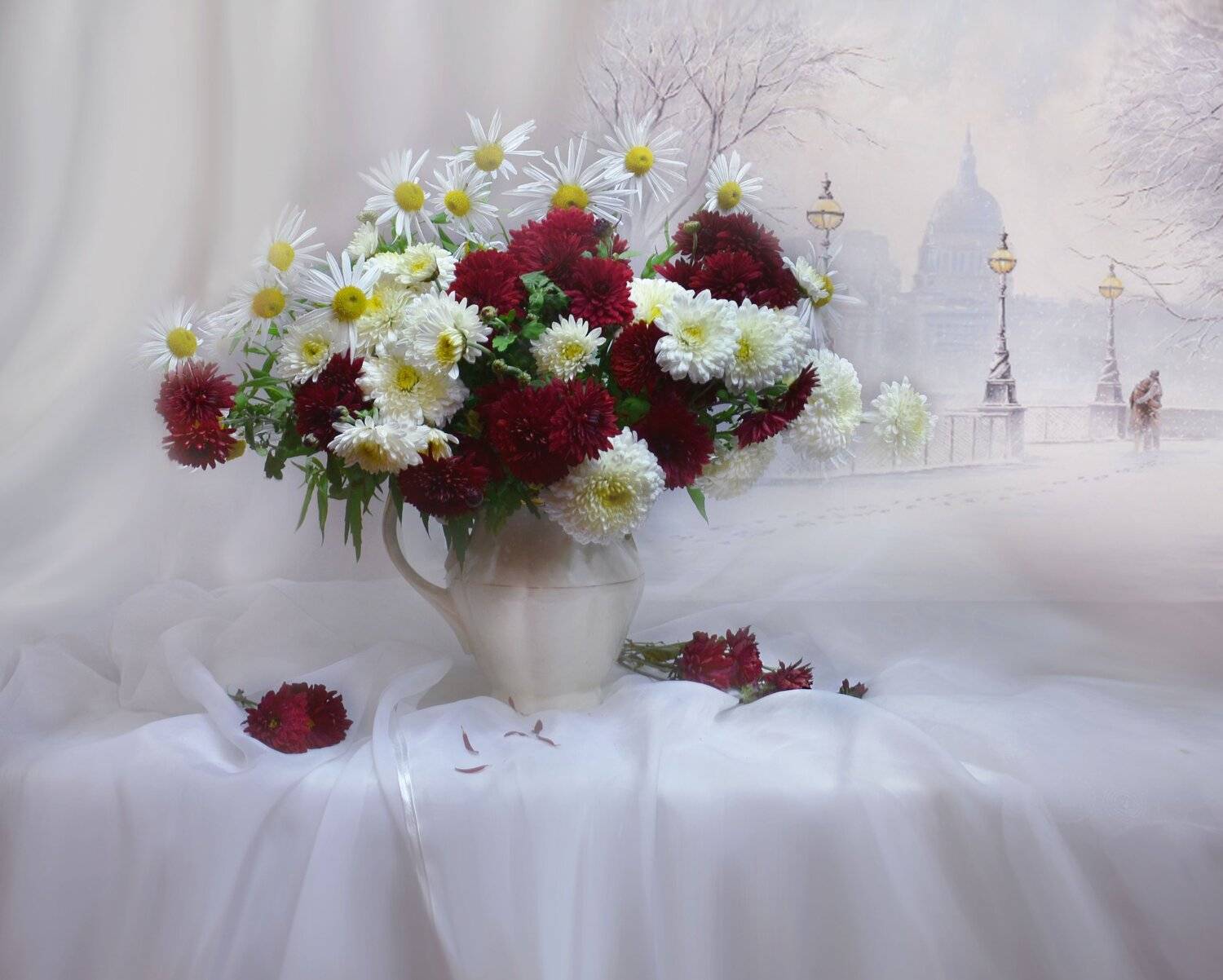 still life,натюрморт, вид из окна, зима, санкт-петербург, стихи, фото натюрморт, хризантемы, цветы, Колова Валентина