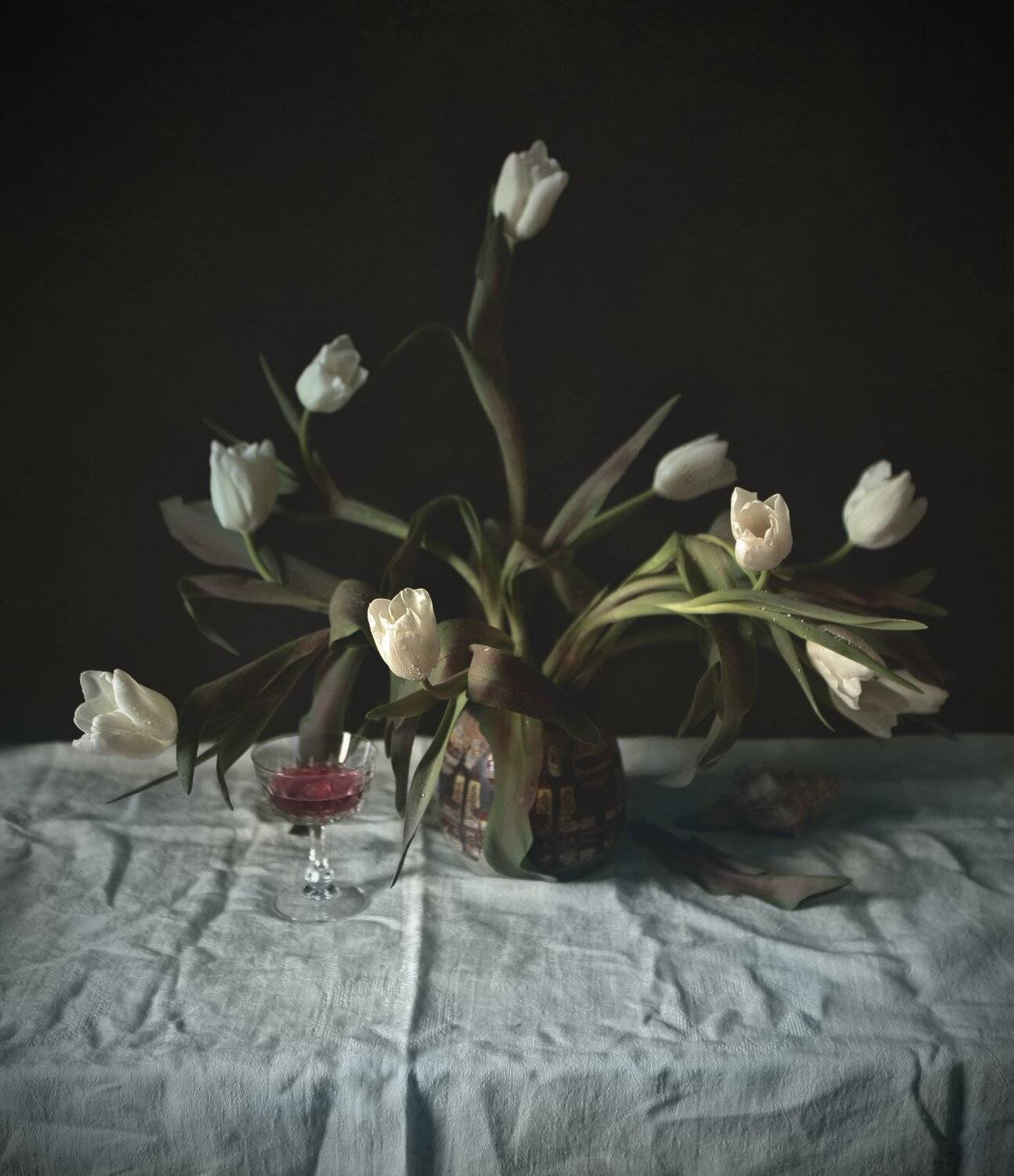 white, tulips, flowers, wine, glass, shell, Andrei Blank