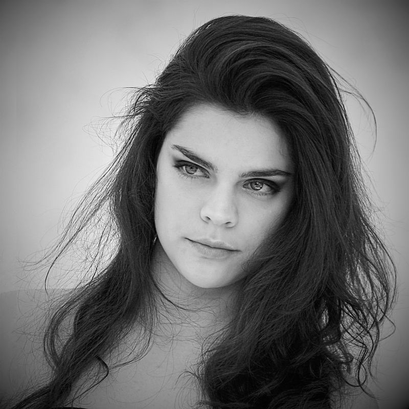 Ritratto фото превью