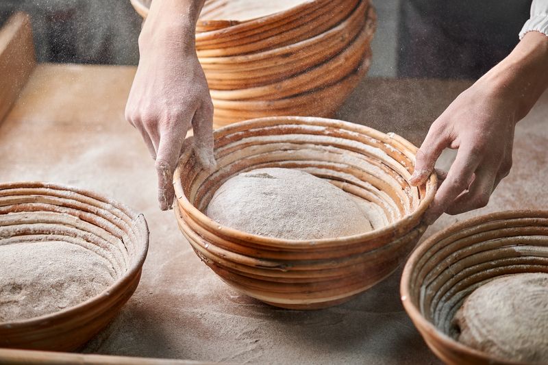 еда, фуд фотограф, Украина, Львов Руки пекаря фото превью