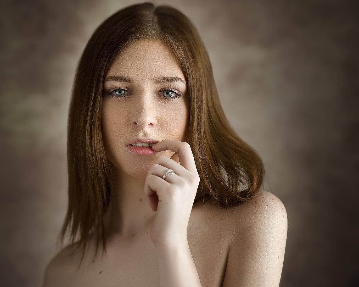 девушка, молодая, красивая, лицо, портрет, взгляд, красота, естественный свет, sigma, Евгений Сибиряев
