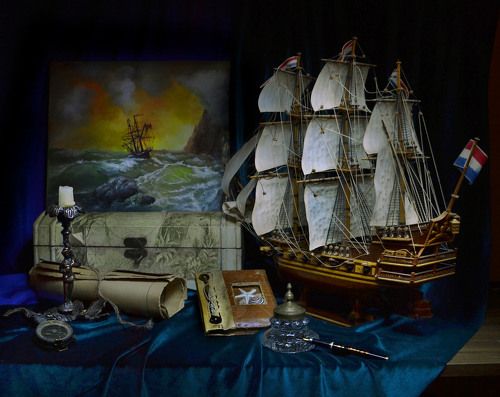 Из дальних странствий возвратясь...