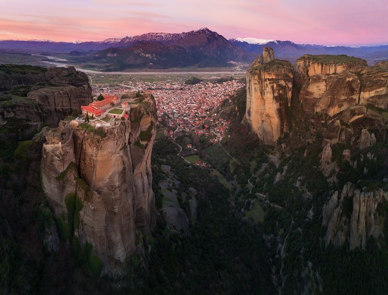 метеоры, дрон, drone, квадрокоптер, греция Парящие монастыри Метеоры фото превью