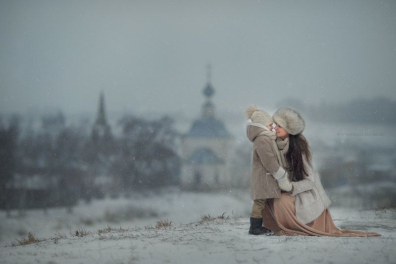 Мама с сыном фото превью